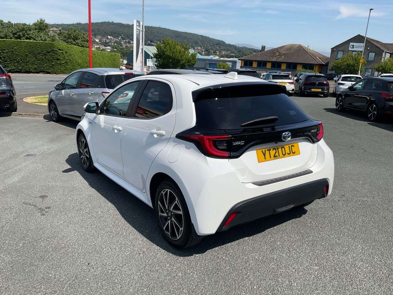 2021 TOYOTA YARIS 2021 TOYOTA YARIS