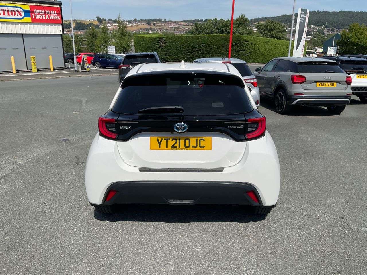 2021 TOYOTA YARIS 2021 TOYOTA YARIS