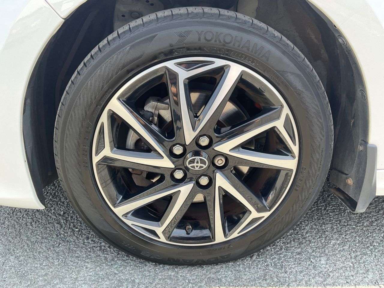 2021 TOYOTA YARIS 2021 TOYOTA YARIS