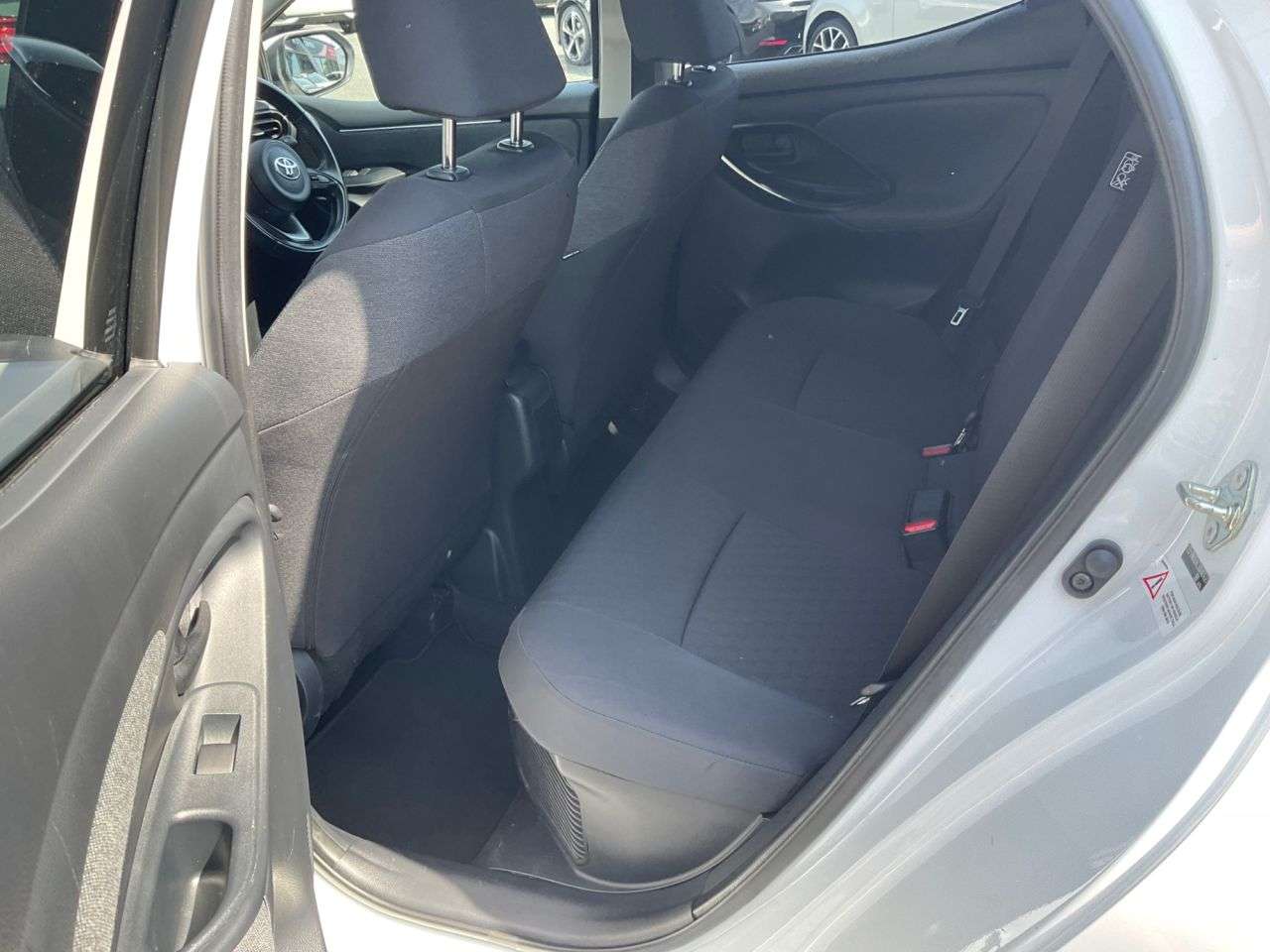 2021 TOYOTA YARIS 2021 TOYOTA YARIS