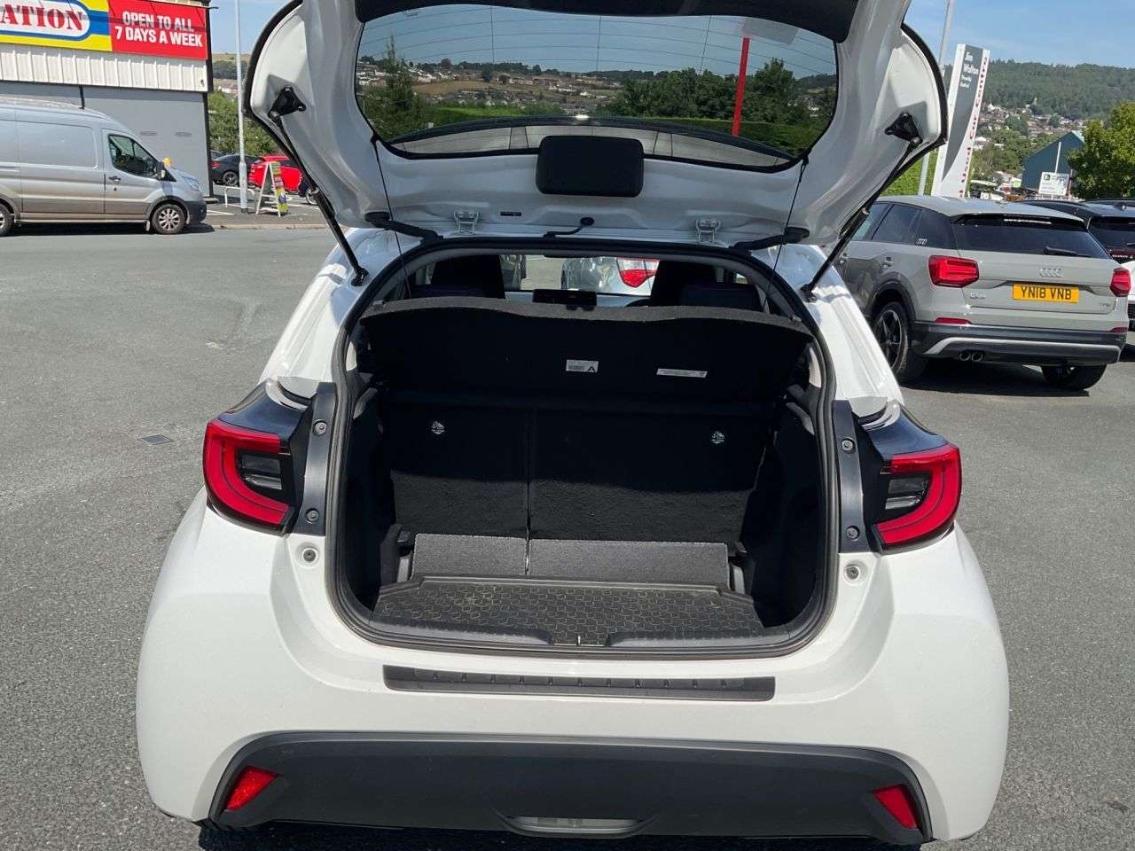 2021 TOYOTA YARIS 2021 TOYOTA YARIS