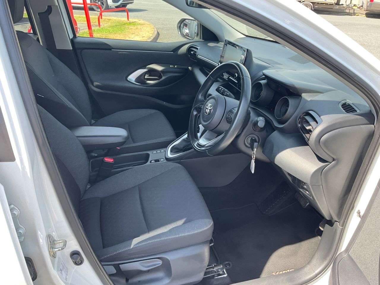 2021 TOYOTA YARIS 2021 TOYOTA YARIS
