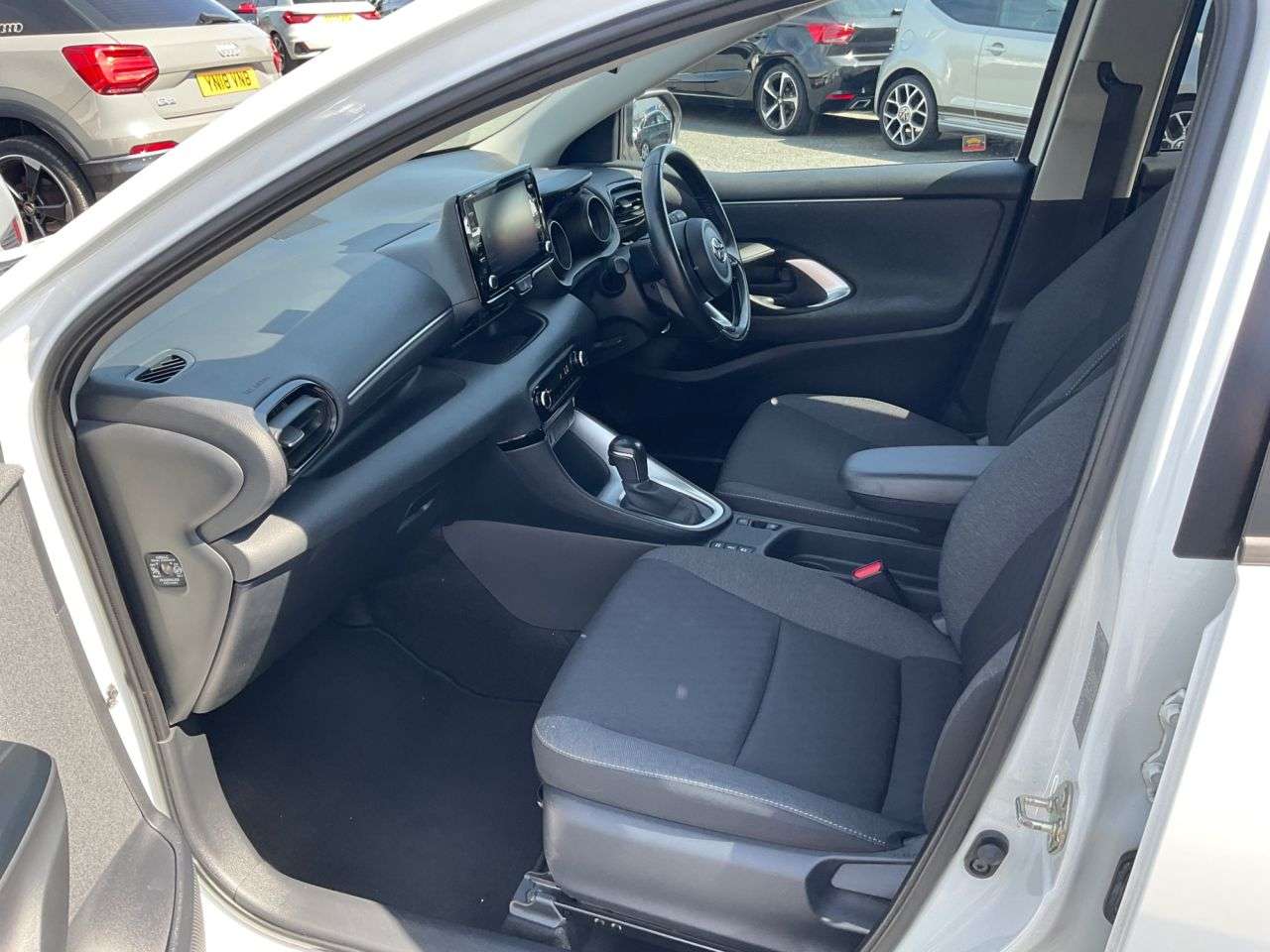 2021 TOYOTA YARIS 2021 TOYOTA YARIS