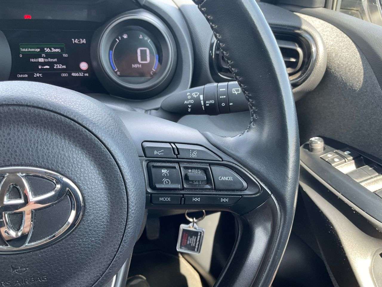 2021 TOYOTA YARIS 2021 TOYOTA YARIS