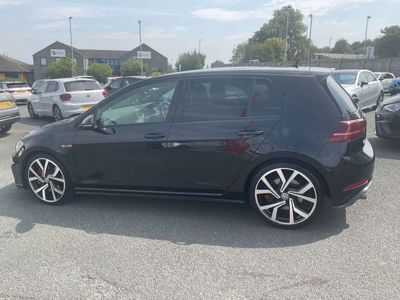 2020 VOLKSWAGEN GOLF 2020 VOLKSWAGEN GOLF