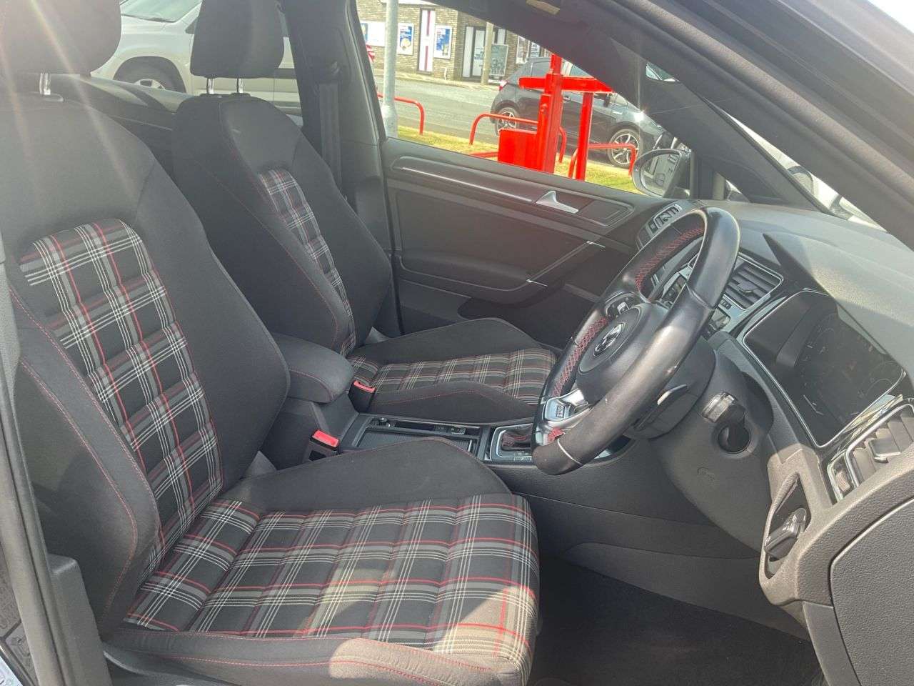2020 VOLKSWAGEN GOLF 2020 VOLKSWAGEN GOLF