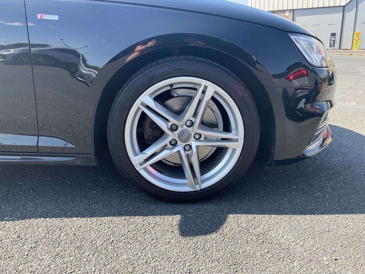 2017 AUDI A4 2017 AUDI A4