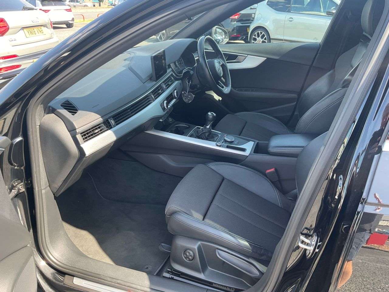 2017 AUDI A4 2017 AUDI A4