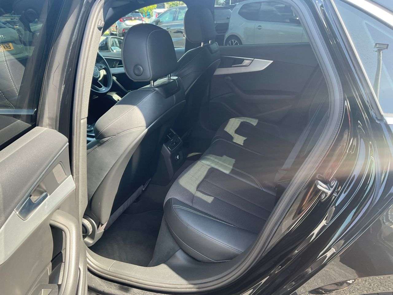 2017 AUDI A4 2017 AUDI A4