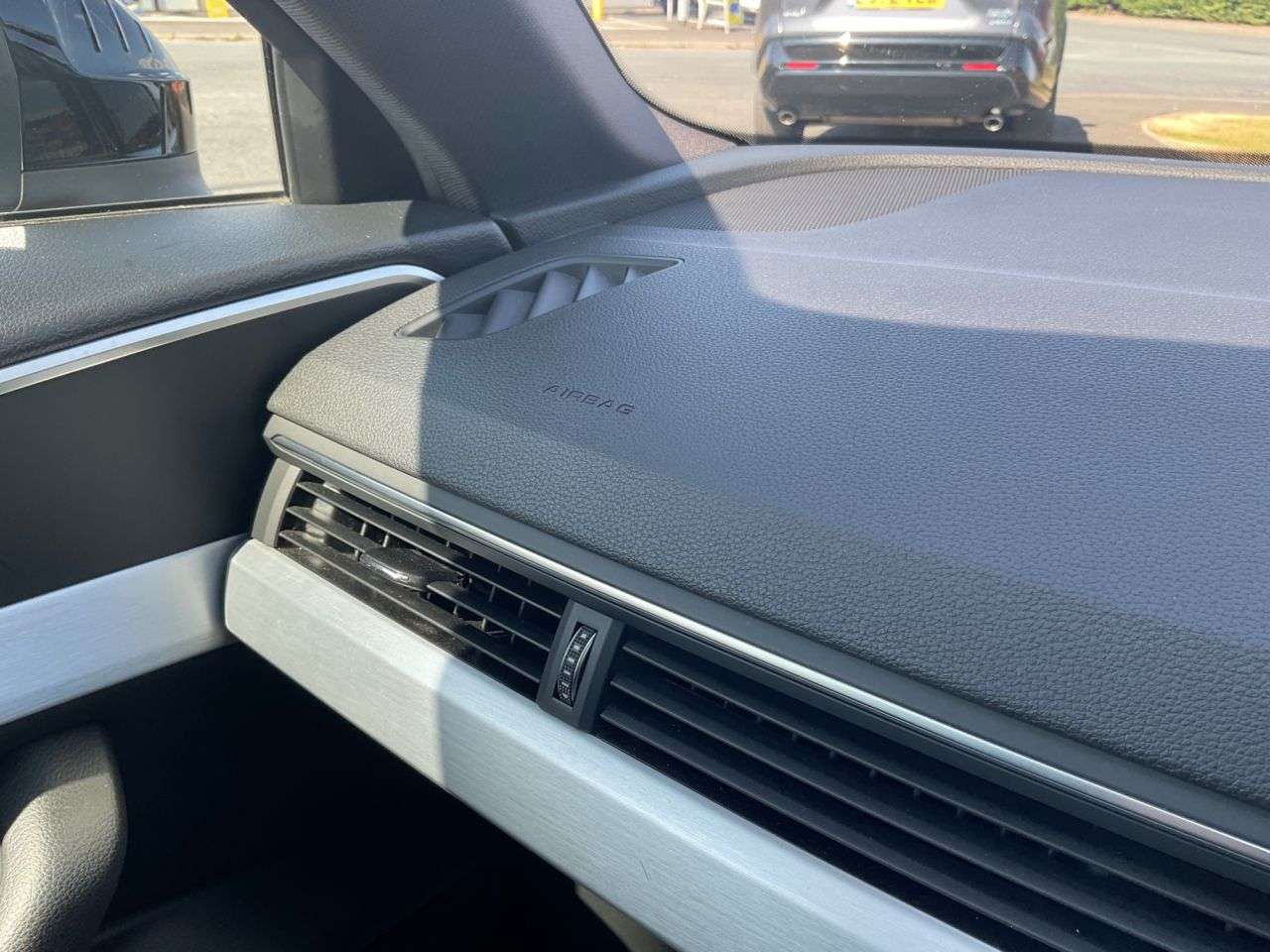 2017 AUDI A4 2017 AUDI A4