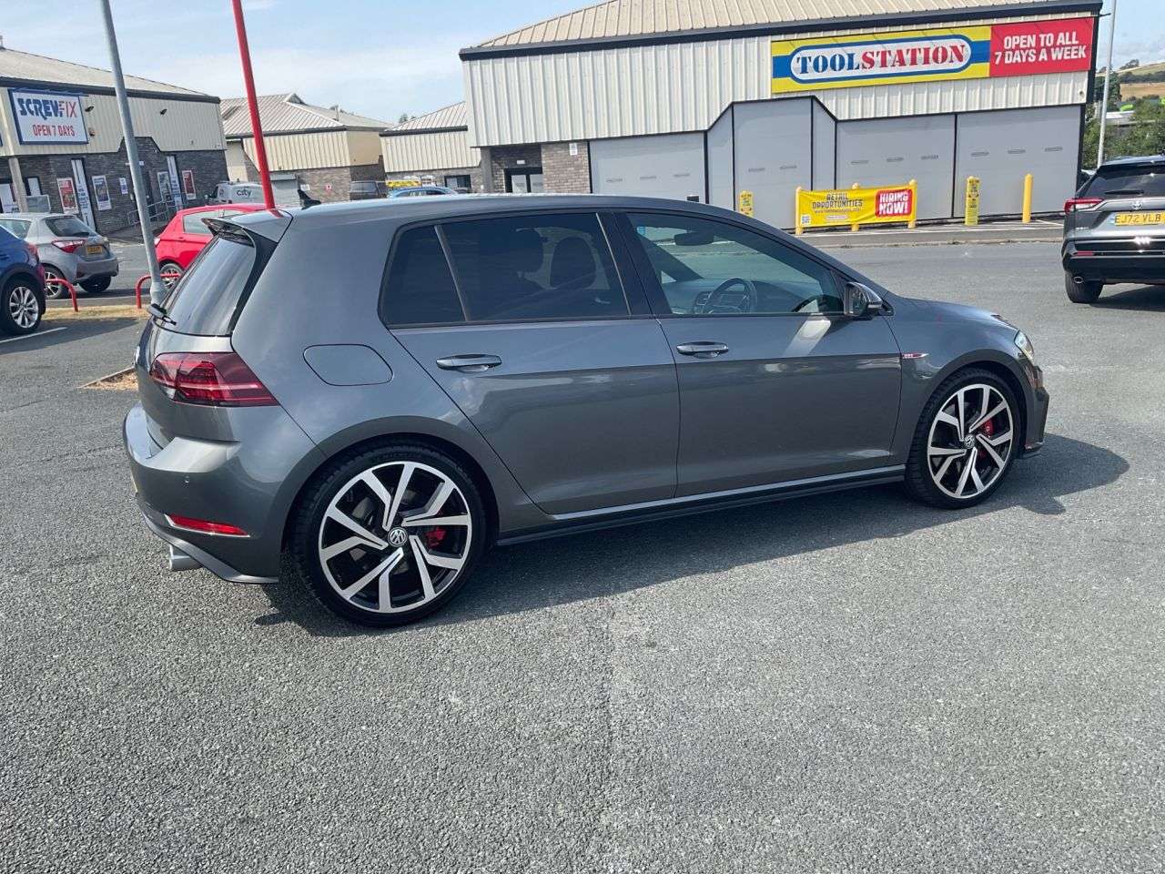 2019 VOLKSWAGEN GOLF 2019 VOLKSWAGEN GOLF