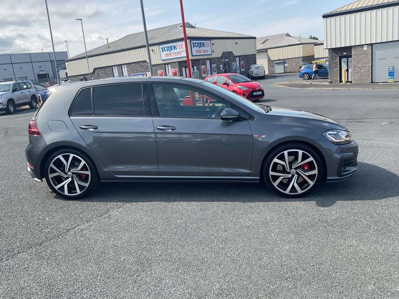2019 VOLKSWAGEN GOLF 2019 VOLKSWAGEN GOLF
