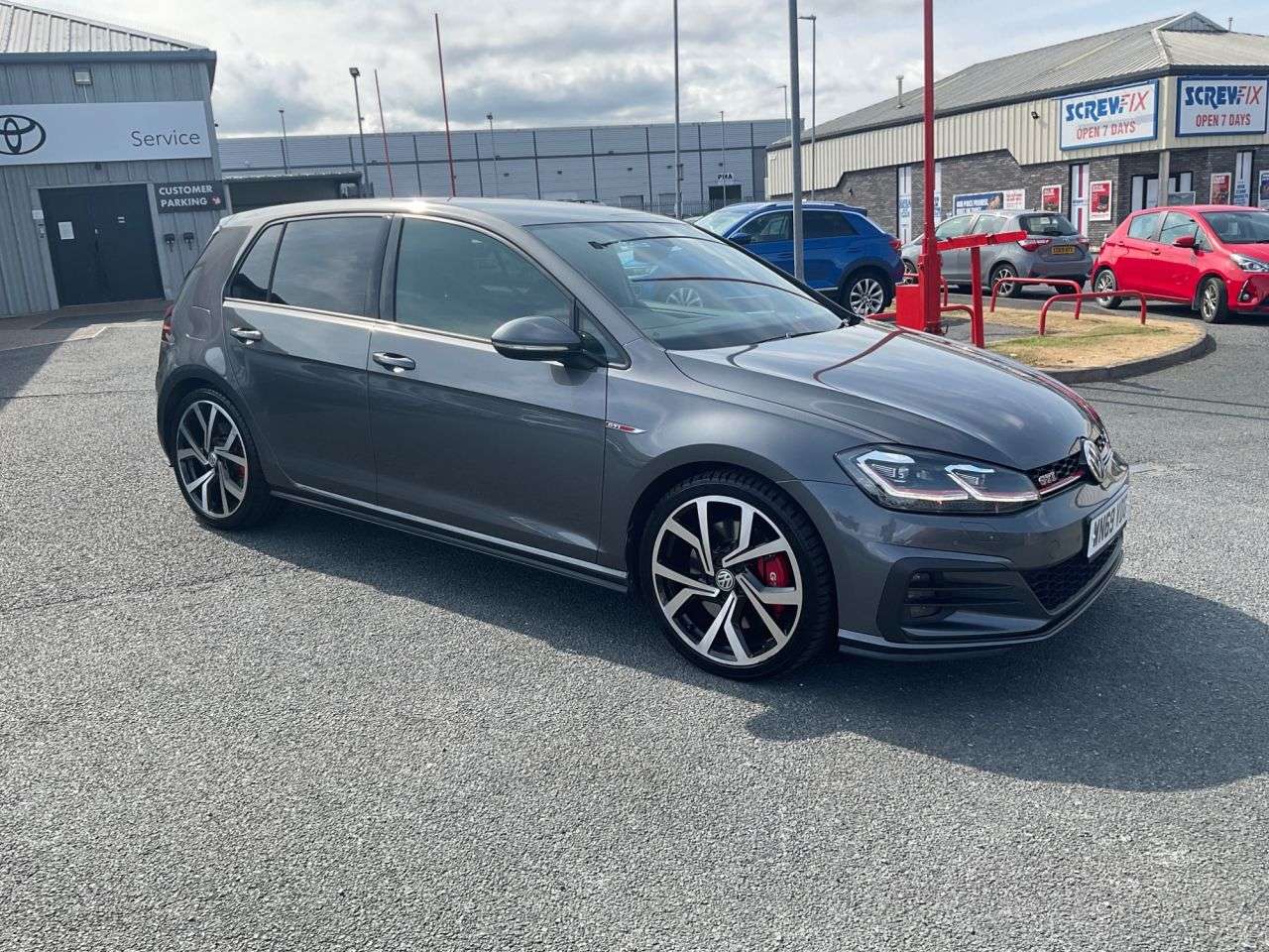 2019 VOLKSWAGEN GOLF 2019 VOLKSWAGEN GOLF