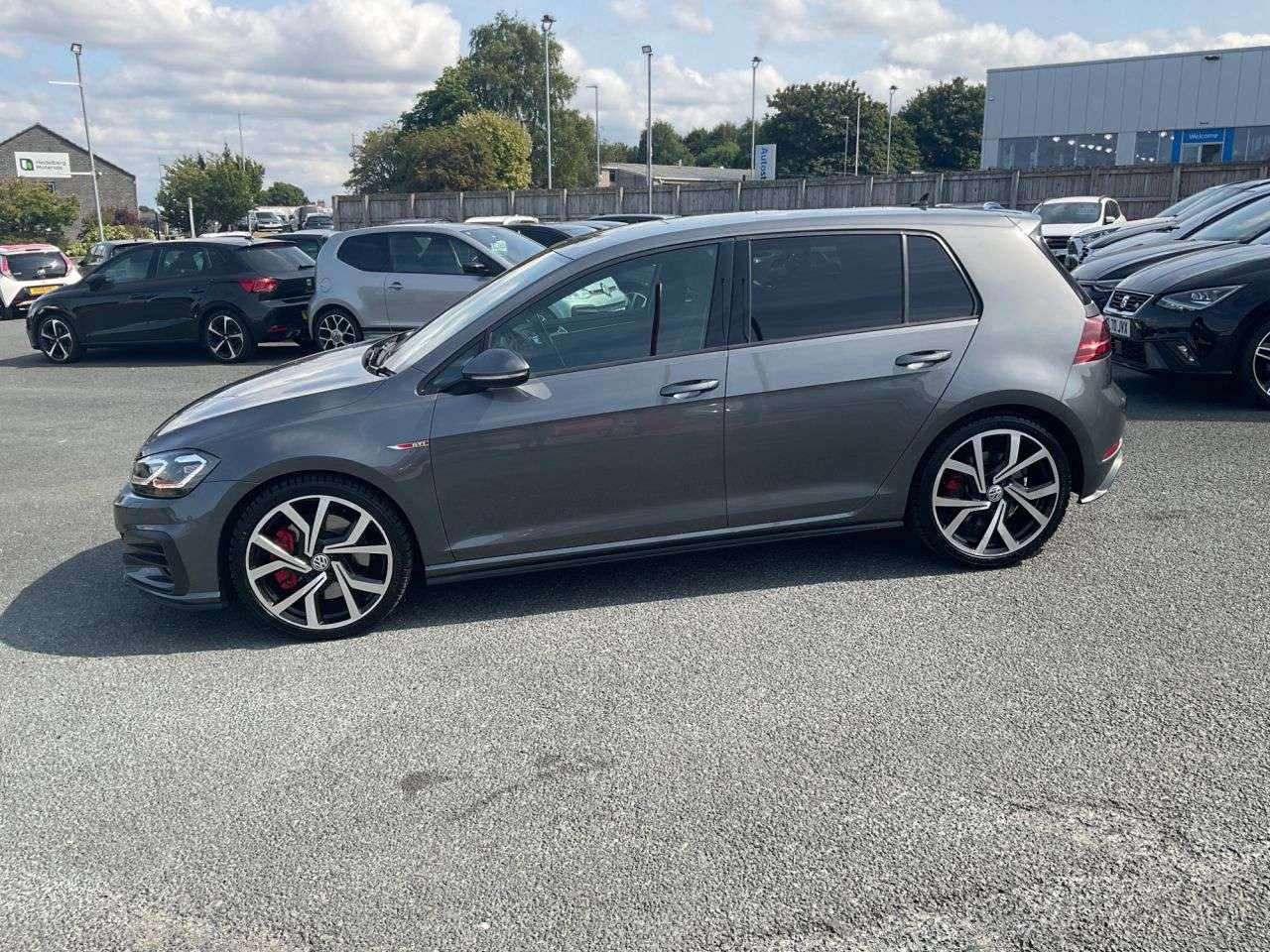 2019 VOLKSWAGEN GOLF 2019 VOLKSWAGEN GOLF