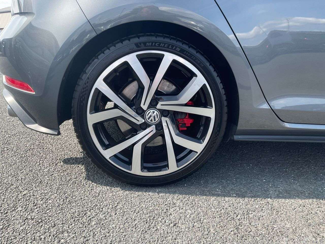 2019 VOLKSWAGEN GOLF 2019 VOLKSWAGEN GOLF