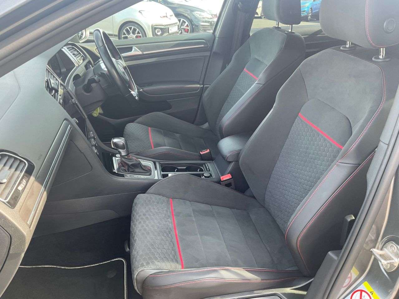 2019 VOLKSWAGEN GOLF 2019 VOLKSWAGEN GOLF