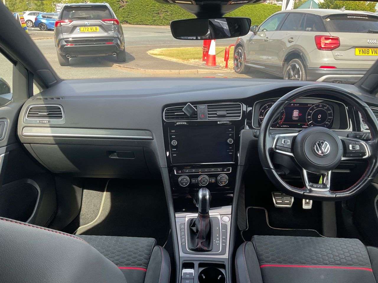 2019 VOLKSWAGEN GOLF 2019 VOLKSWAGEN GOLF