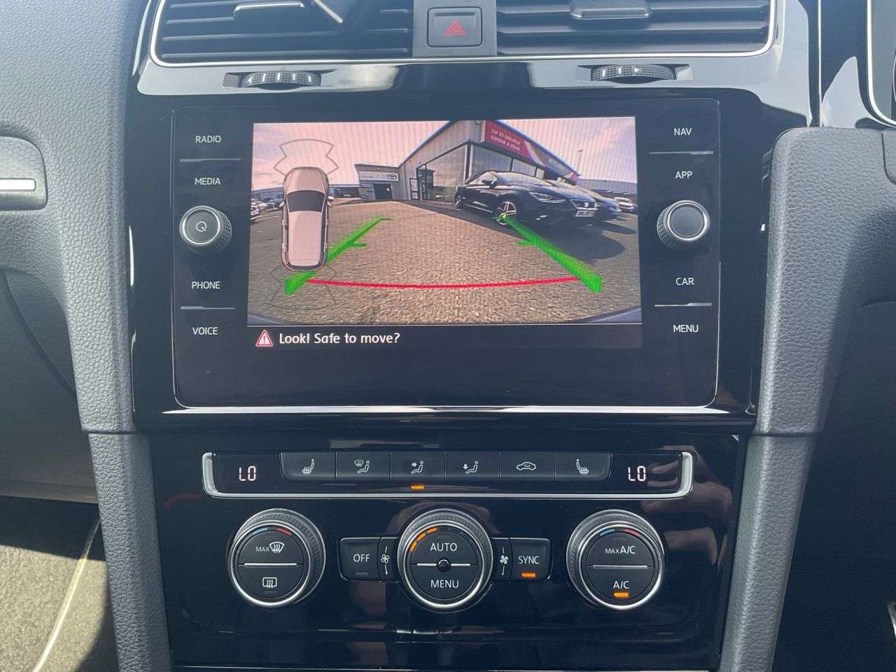 2019 VOLKSWAGEN GOLF 2019 VOLKSWAGEN GOLF