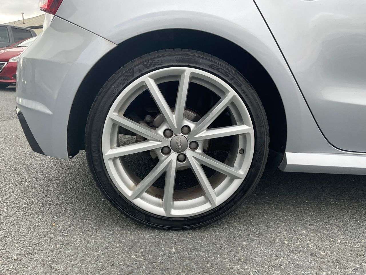2017 AUDI A1 2017 AUDI A1