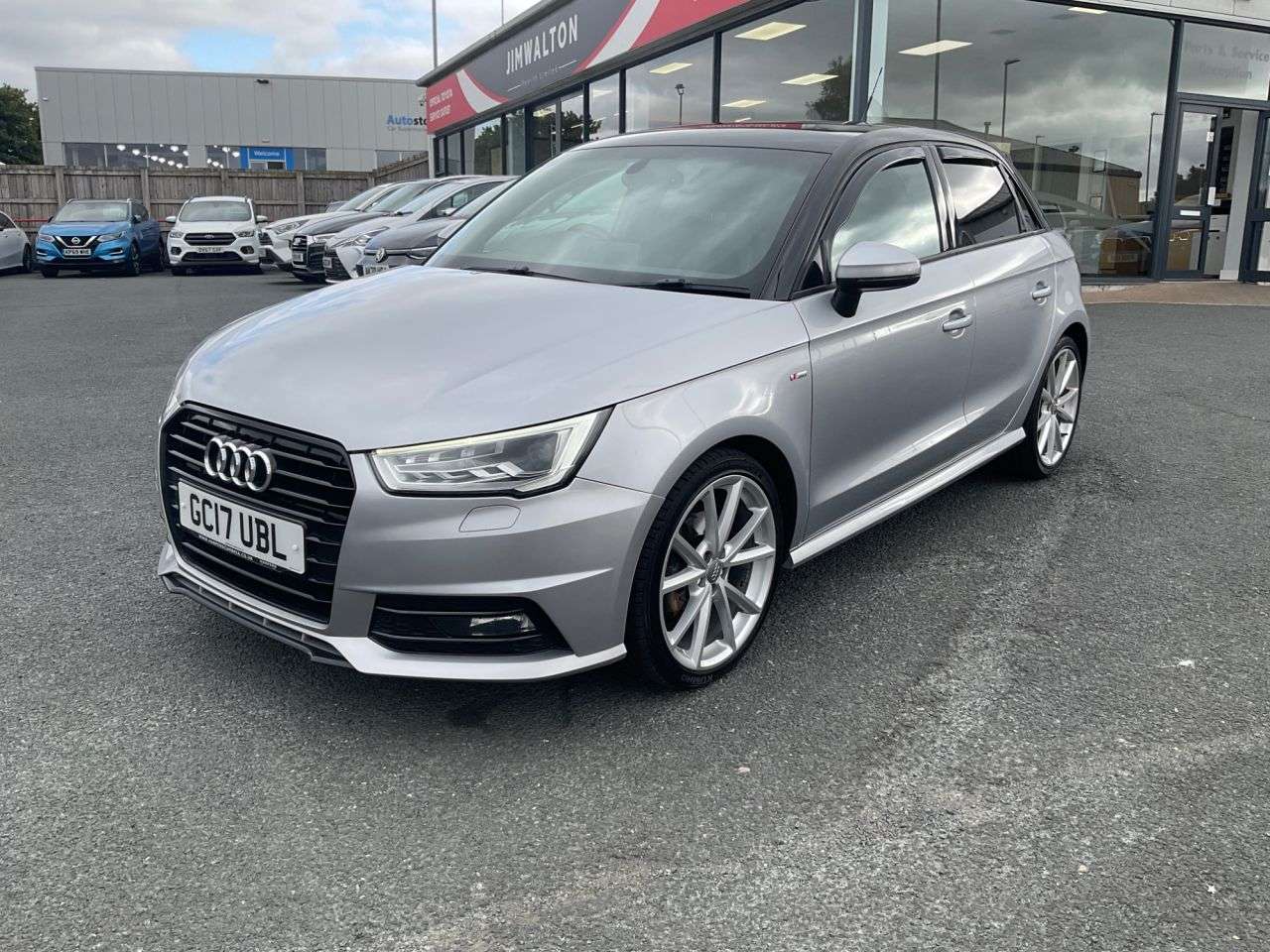 2017 AUDI A1 2017 AUDI A1