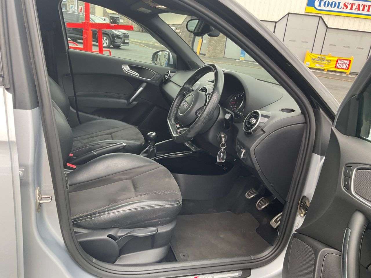 2017 AUDI A1 2017 AUDI A1
