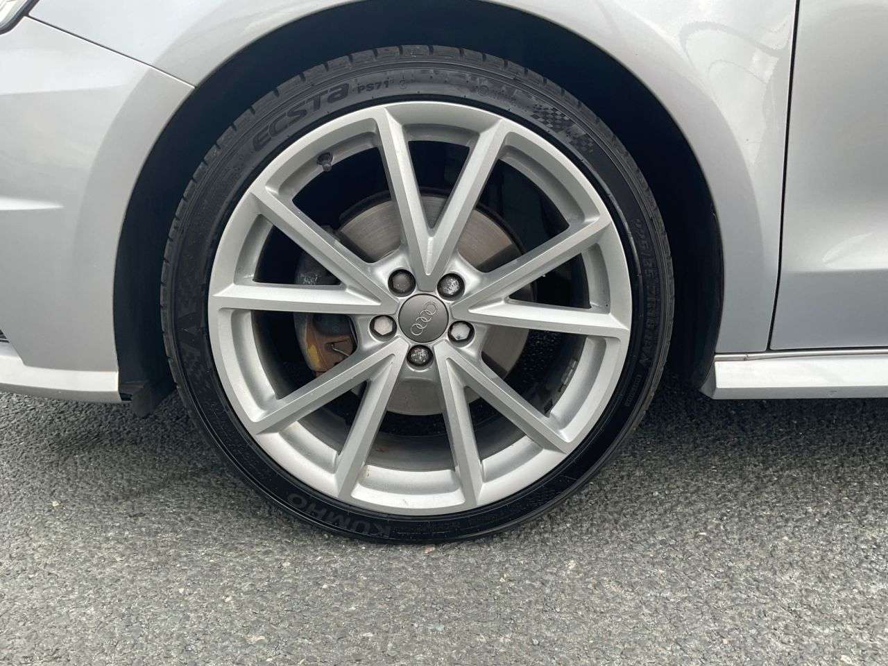 2017 AUDI A1 2017 AUDI A1