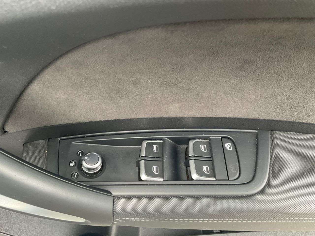 2017 AUDI A1 2017 AUDI A1
