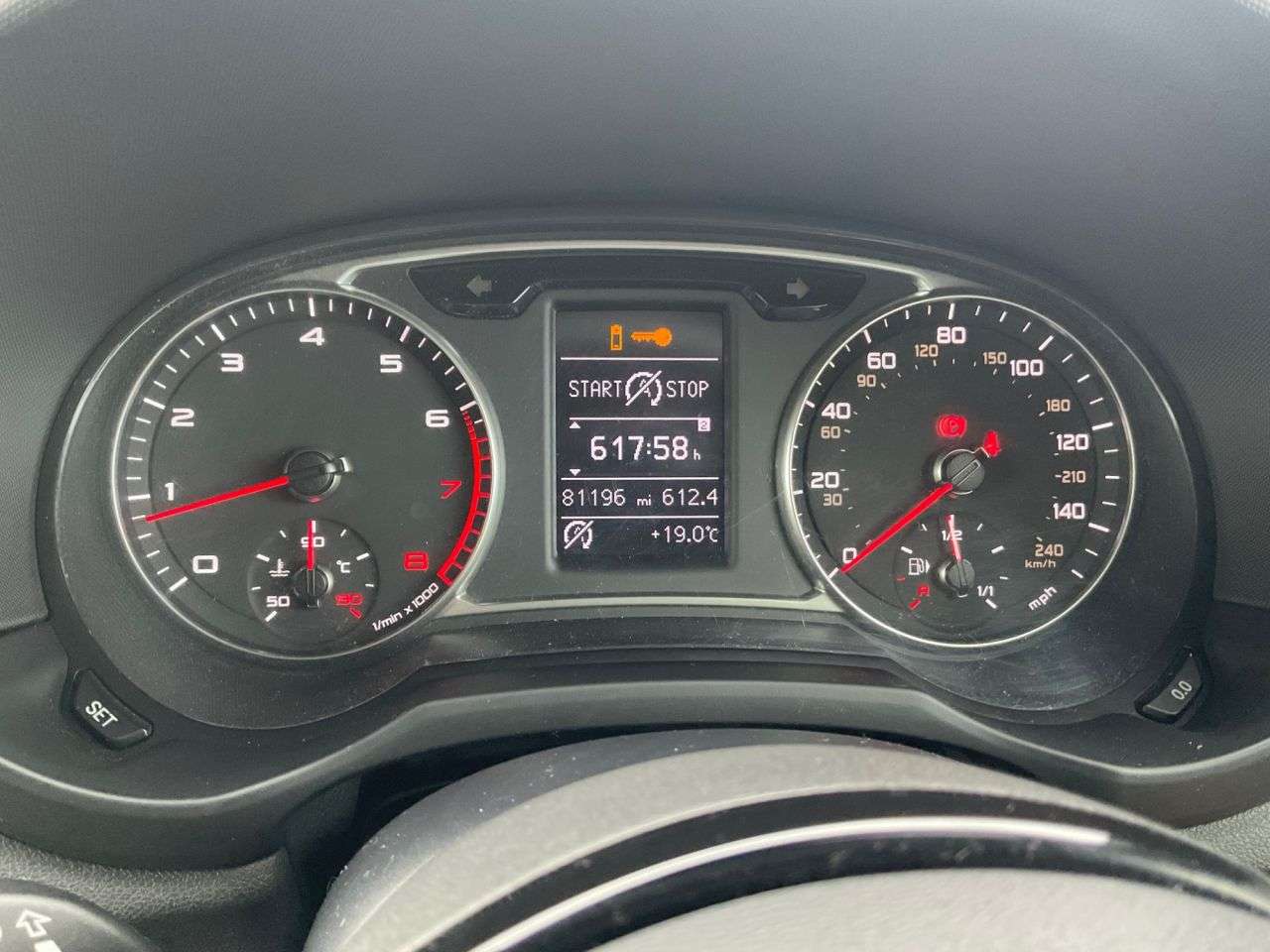 2017 AUDI A1 2017 AUDI A1