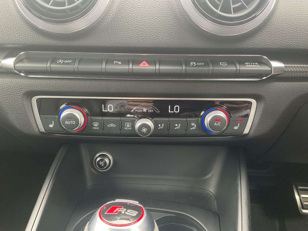 2018 AUDI RS3 2018 AUDI RS3