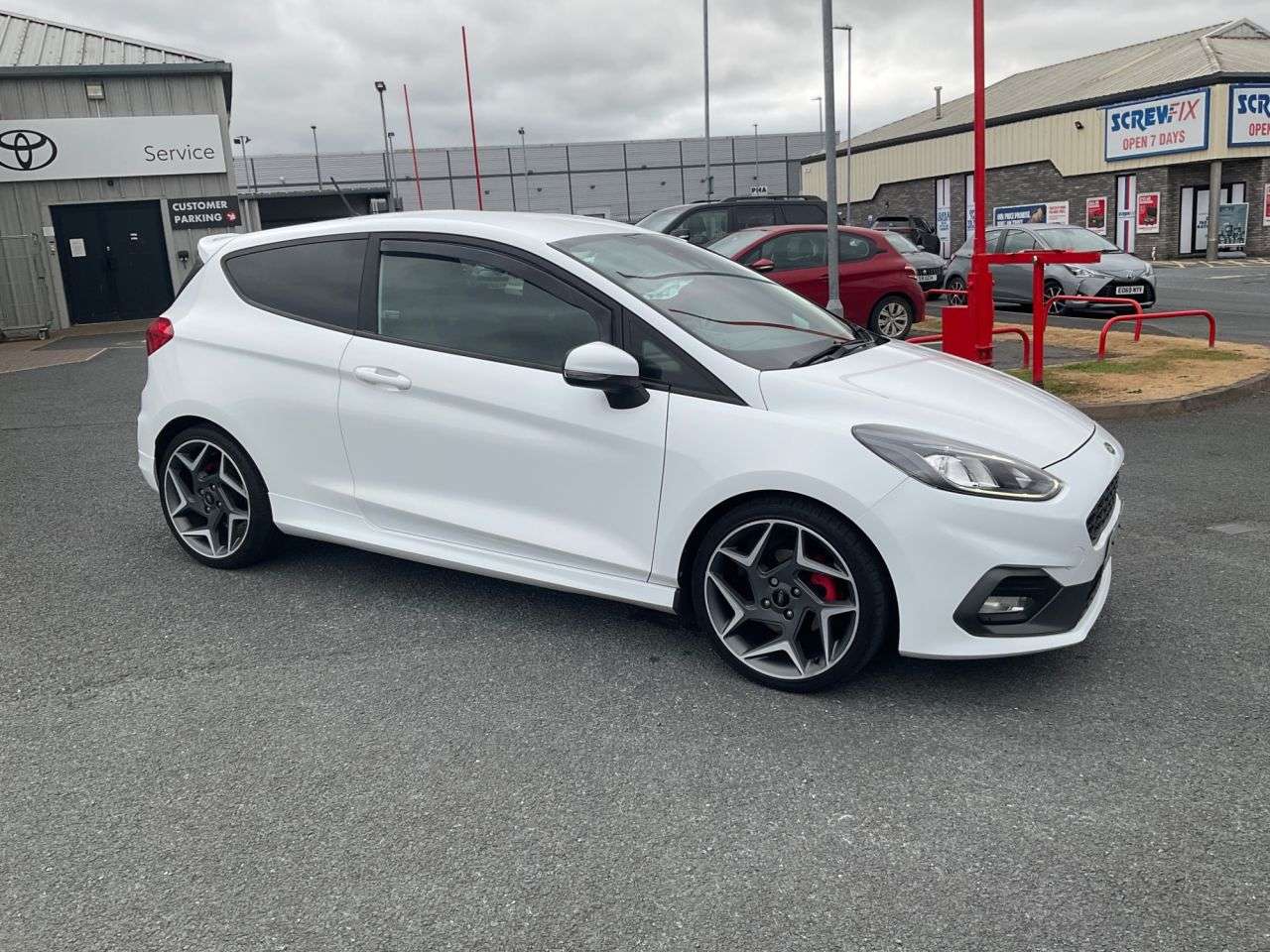A 2018 FORD FIESTA 1.5T EcoBoost ST-2 Hatchback 3dr Petrol Manual Euro 6 (200 ps) A 2018 FORD FIESTA 1.5T EcoBoost ST-2 Hatchback 3dr Petrol Manual Euro 6 (200 ps)
