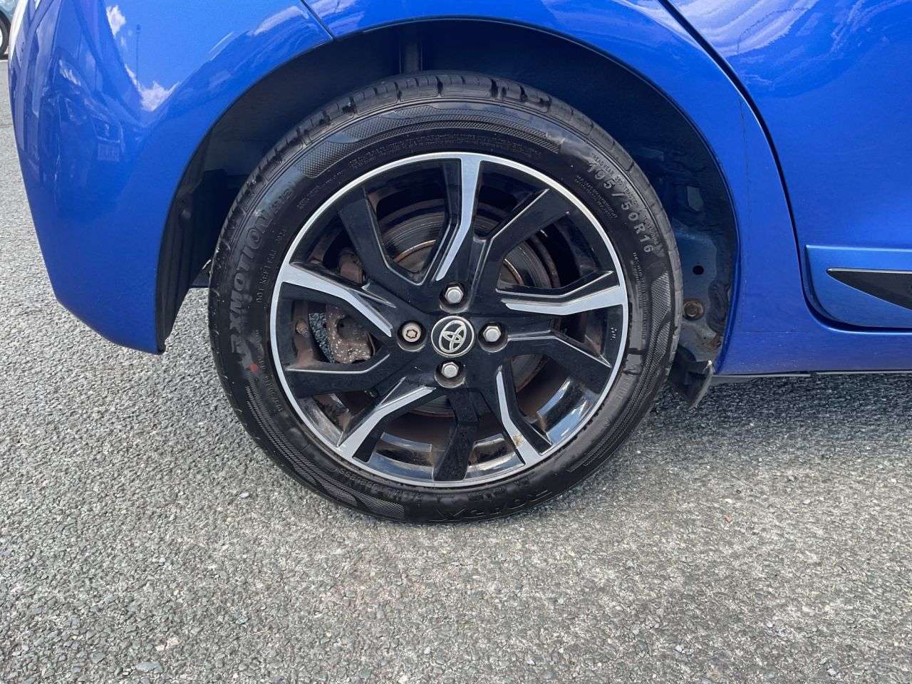 2019 TOYOTA YARIS 2019 TOYOTA YARIS