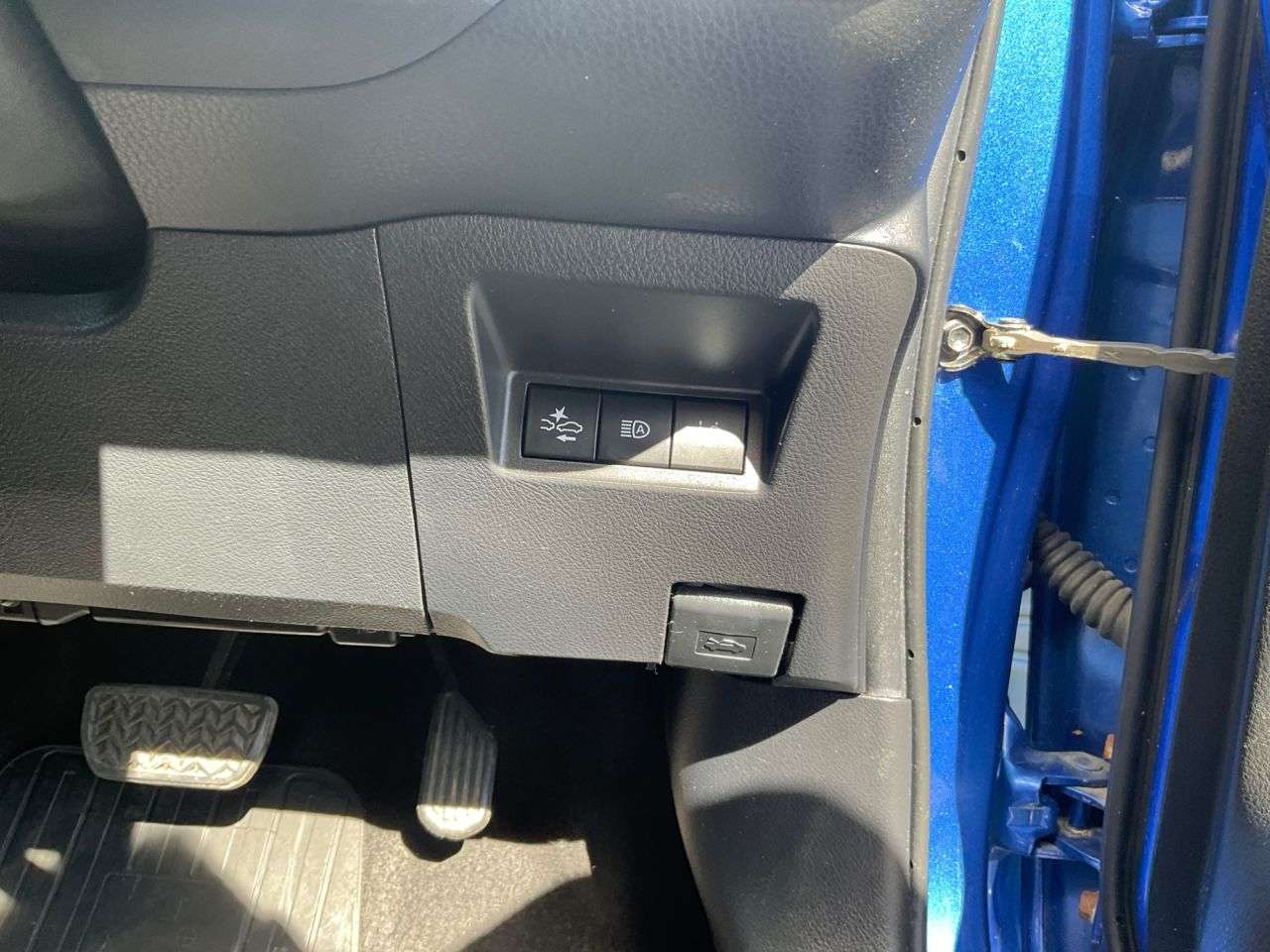 2019 TOYOTA YARIS 2019 TOYOTA YARIS