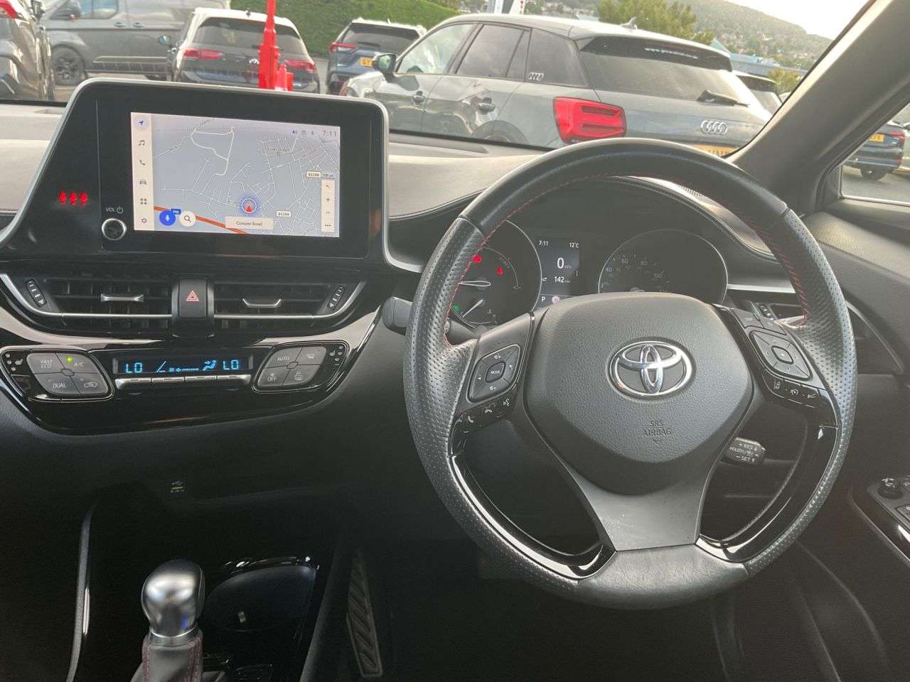 2023 TOYOTA C-HR 2023 TOYOTA C-HR