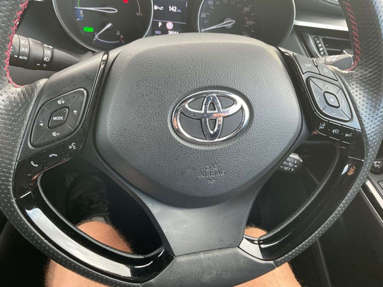 2023 TOYOTA C-HR 2023 TOYOTA C-HR