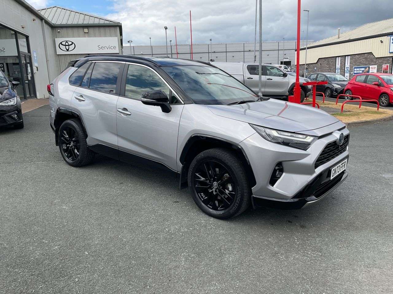 A 2023 TOYOTA RAV4 2.5 VVT-h GPF Dynamic SUV 5dr Petrol Hybrid CVT 4WD Euro 6 (s/s) (222 ps) S A 2023 TOYOTA RAV4 2.5 VVT-h GPF Dynamic SUV 5dr Petrol Hybrid CVT 4WD Euro 6 (s/s) (222 ps) S