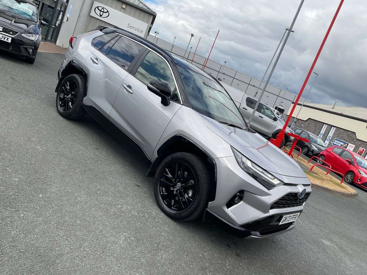 A 2023 TOYOTA RAV4 2.5 VVT-h GPF Dynamic SUV 5dr Petrol Hybrid CVT 4WD Euro 6 (s/s) (222 ps) S A 2023 TOYOTA RAV4 2.5 VVT-h GPF Dynamic SUV 5dr Petrol Hybrid CVT 4WD Euro 6 (s/s) (222 ps) S