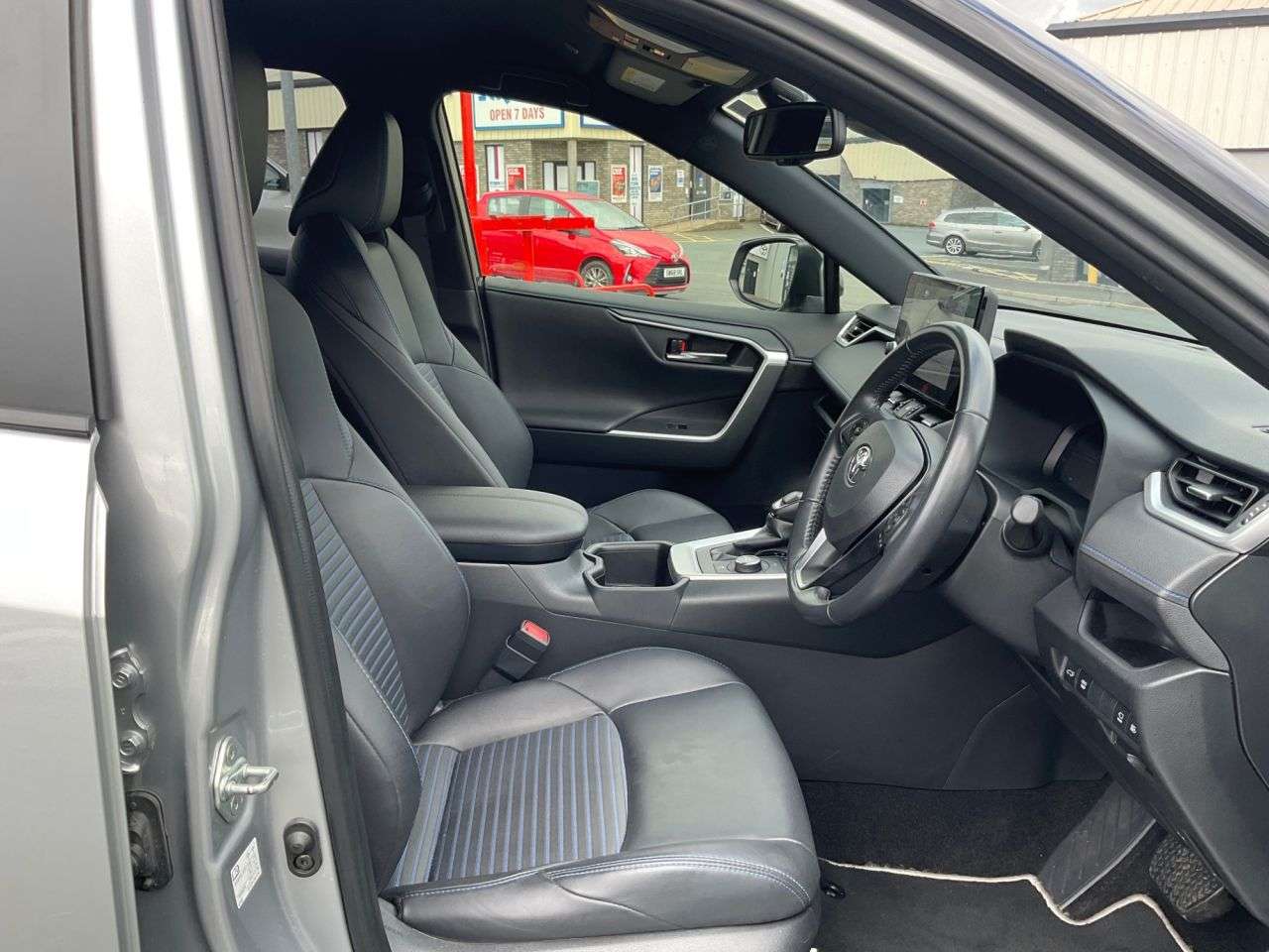2023 TOYOTA RAV4 2023 TOYOTA RAV4