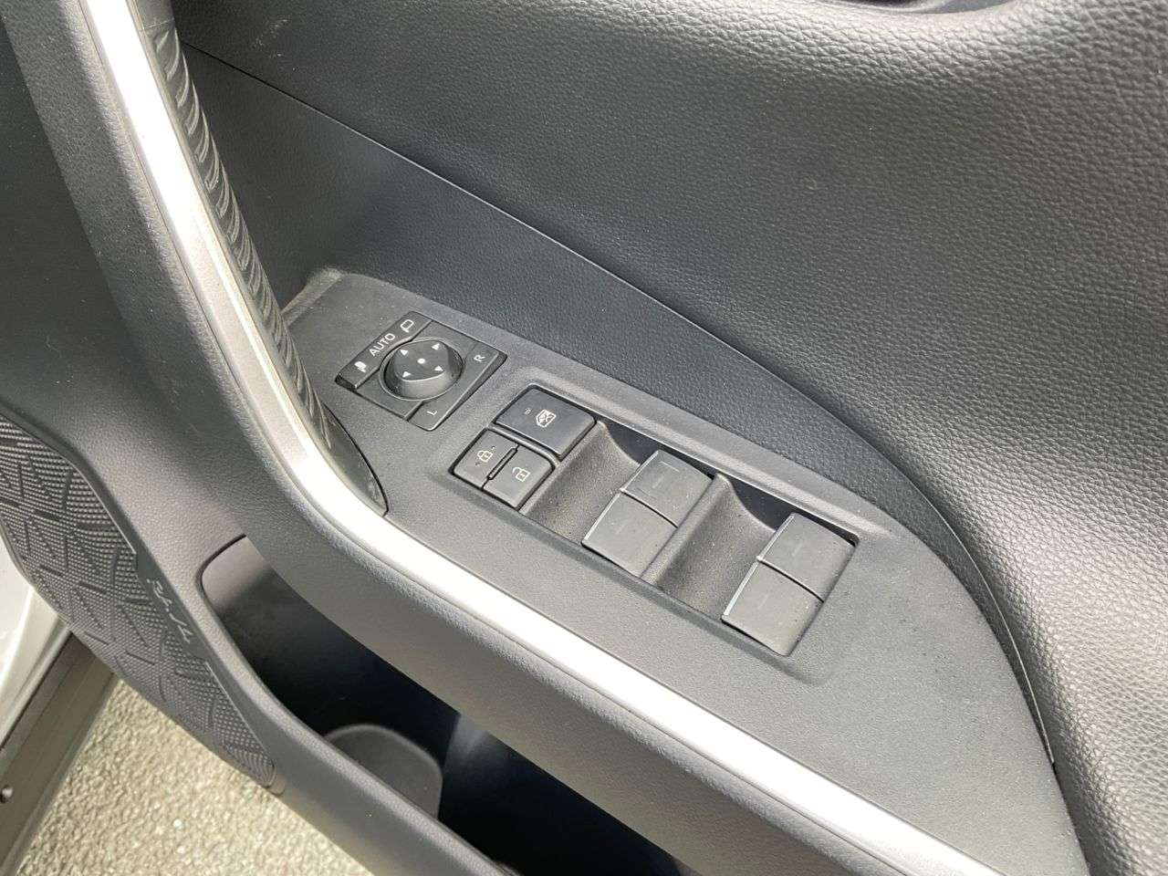 2023 TOYOTA RAV4 2023 TOYOTA RAV4