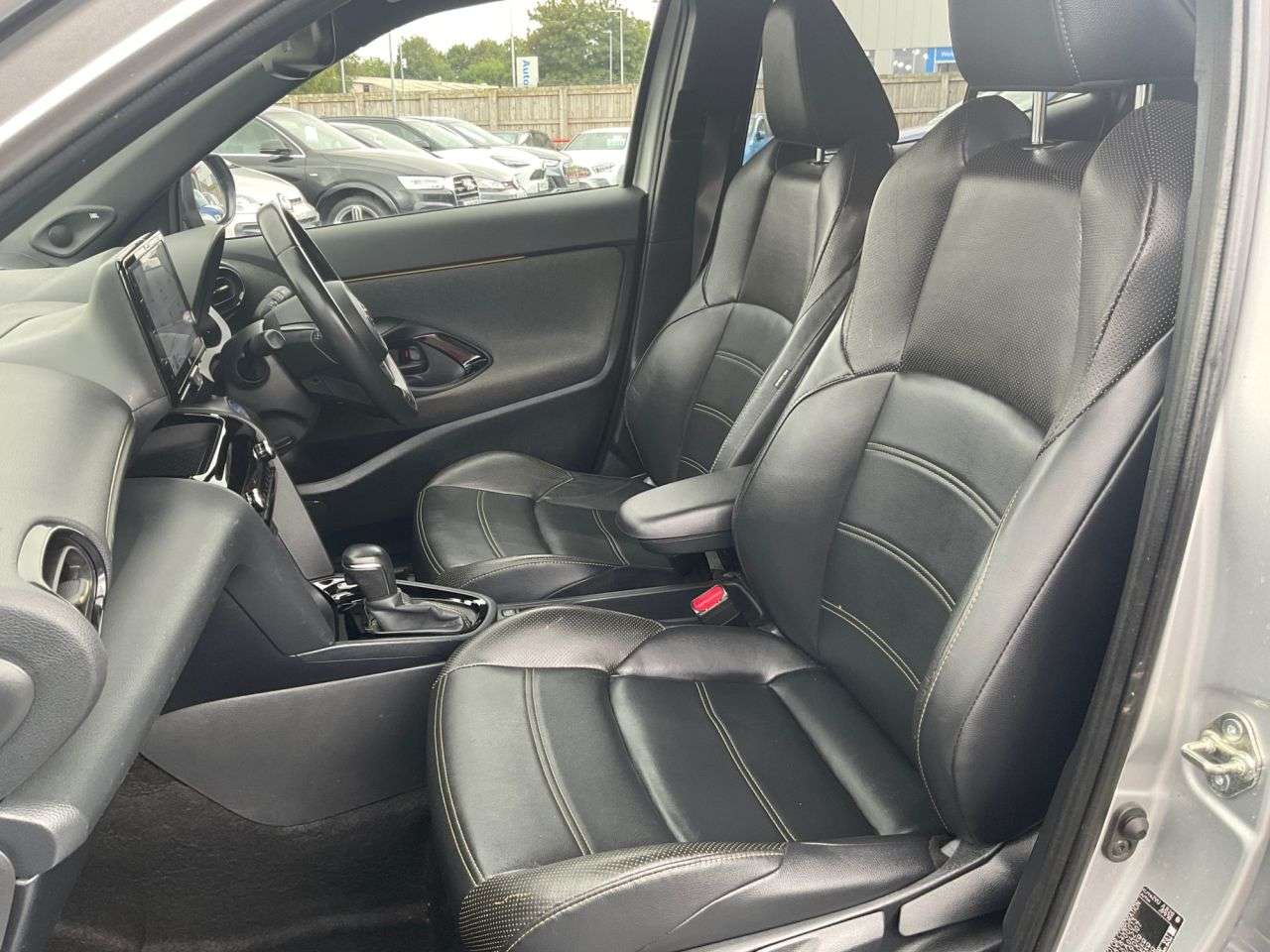 2022 TOYOTA YARIS CROSS 2022 TOYOTA YARIS CROSS
