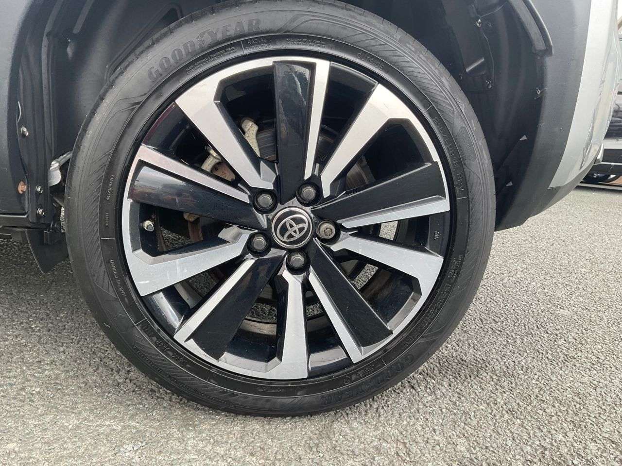 2022 TOYOTA YARIS CROSS 2022 TOYOTA YARIS CROSS