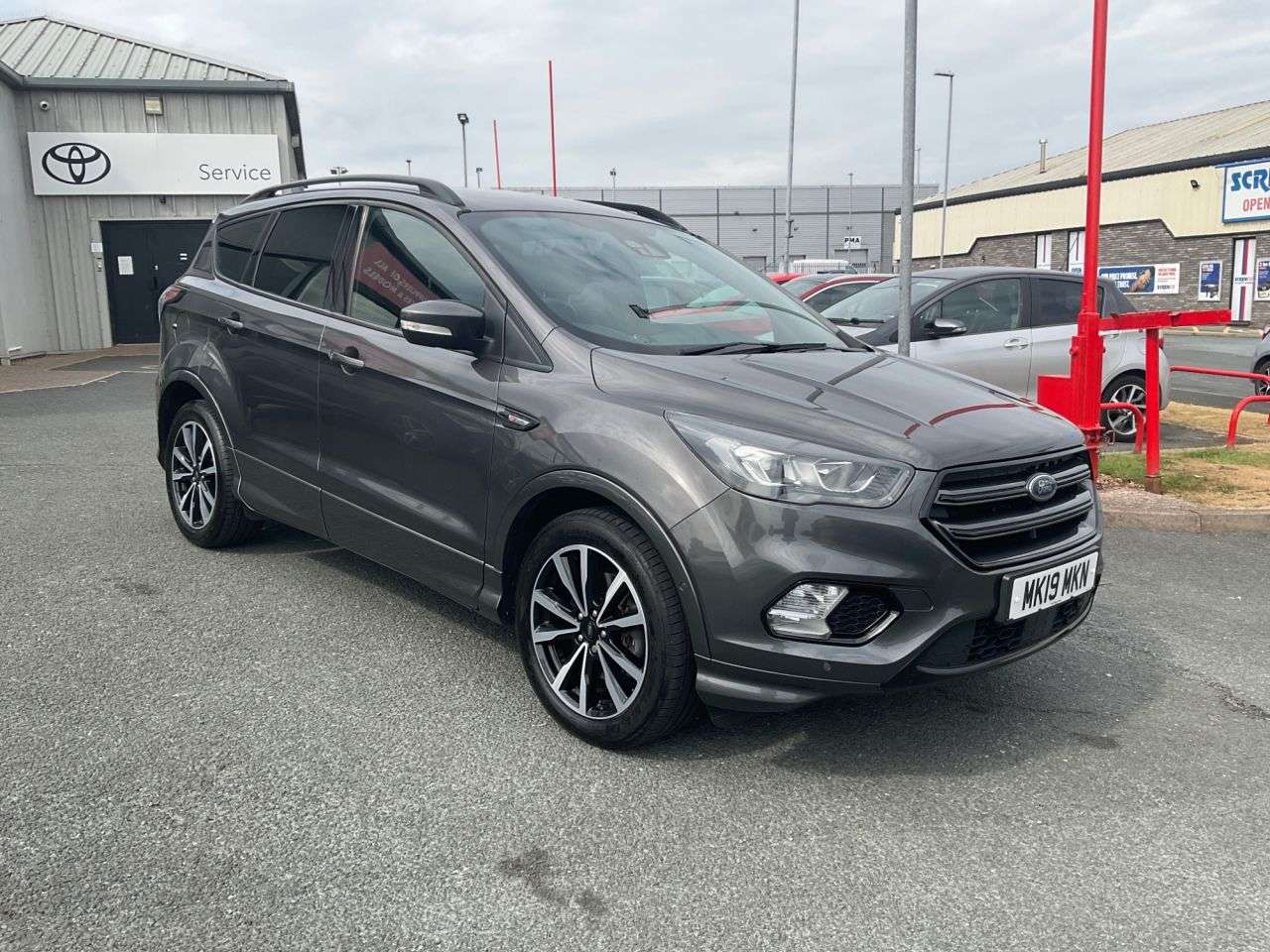 A 2019 FORD KUGA 2.0 TDCi EcoBlue ST-Line SUV 5dr Diesel Manual Euro 6 (s/s) (150 ps) A 2019 FORD KUGA 2.0 TDCi EcoBlue ST-Line SUV 5dr Diesel Manual Euro 6 (s/s) (150 ps)