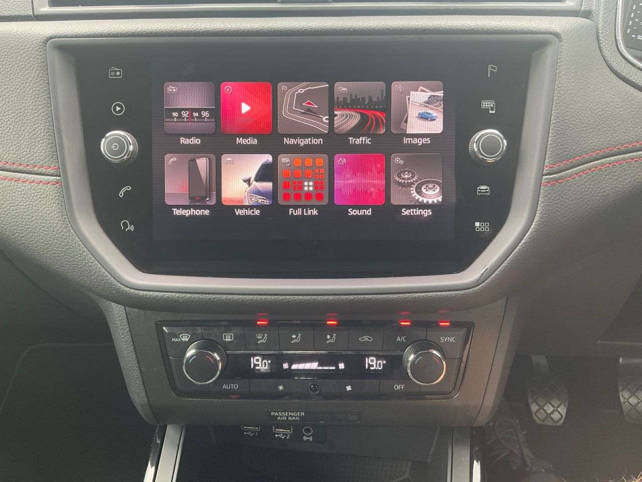 2018 SEAT ARONA 2018 SEAT ARONA