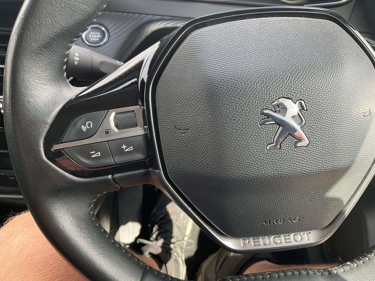 2020 PEUGEOT 208 2020 PEUGEOT 208