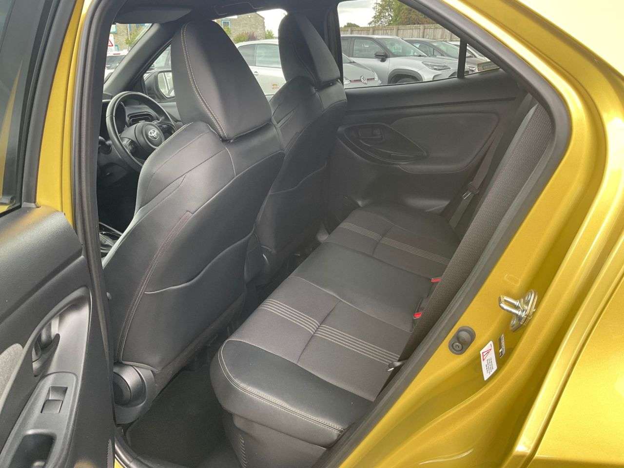 2022 TOYOTA YARIS CROSS 2022 TOYOTA YARIS CROSS