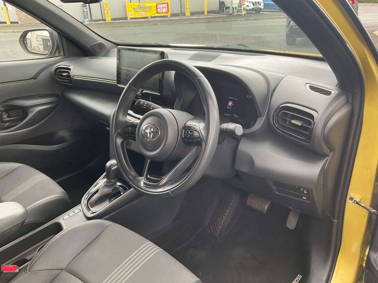 2022 TOYOTA YARIS CROSS 2022 TOYOTA YARIS CROSS