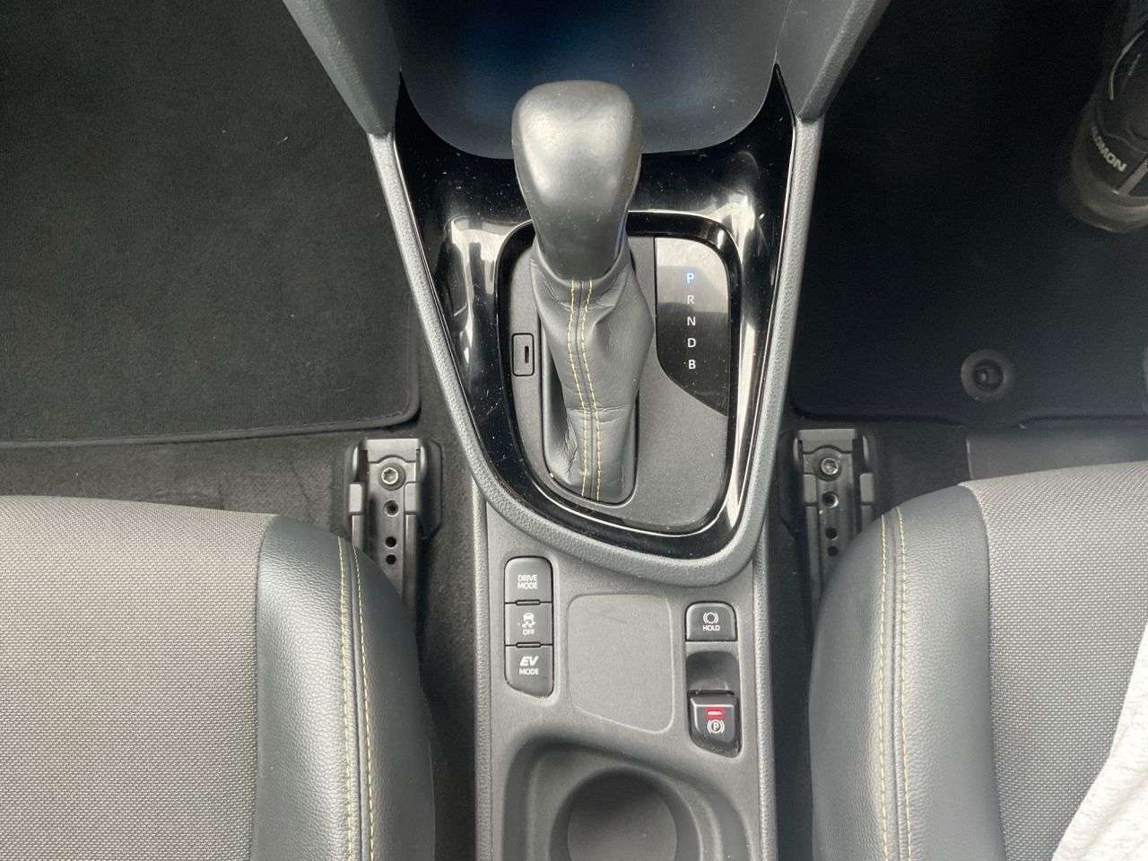 2022 TOYOTA YARIS CROSS 2022 TOYOTA YARIS CROSS