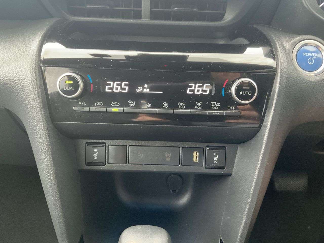 2022 TOYOTA YARIS CROSS 2022 TOYOTA YARIS CROSS