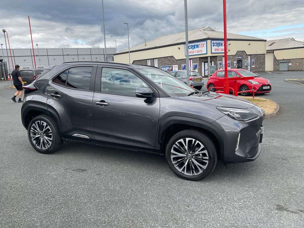 A 2023 TOYOTA YARIS CROSS 1.5 VVT-h Excel SUV 5dr Petrol Hybrid E-CVT AWD Euro 6 (s/s) (116 ps) A 2023 TOYOTA YARIS CROSS 1.5 VVT-h Excel SUV 5dr Petrol Hybrid E-CVT AWD Euro 6 (s/s) (116 ps)