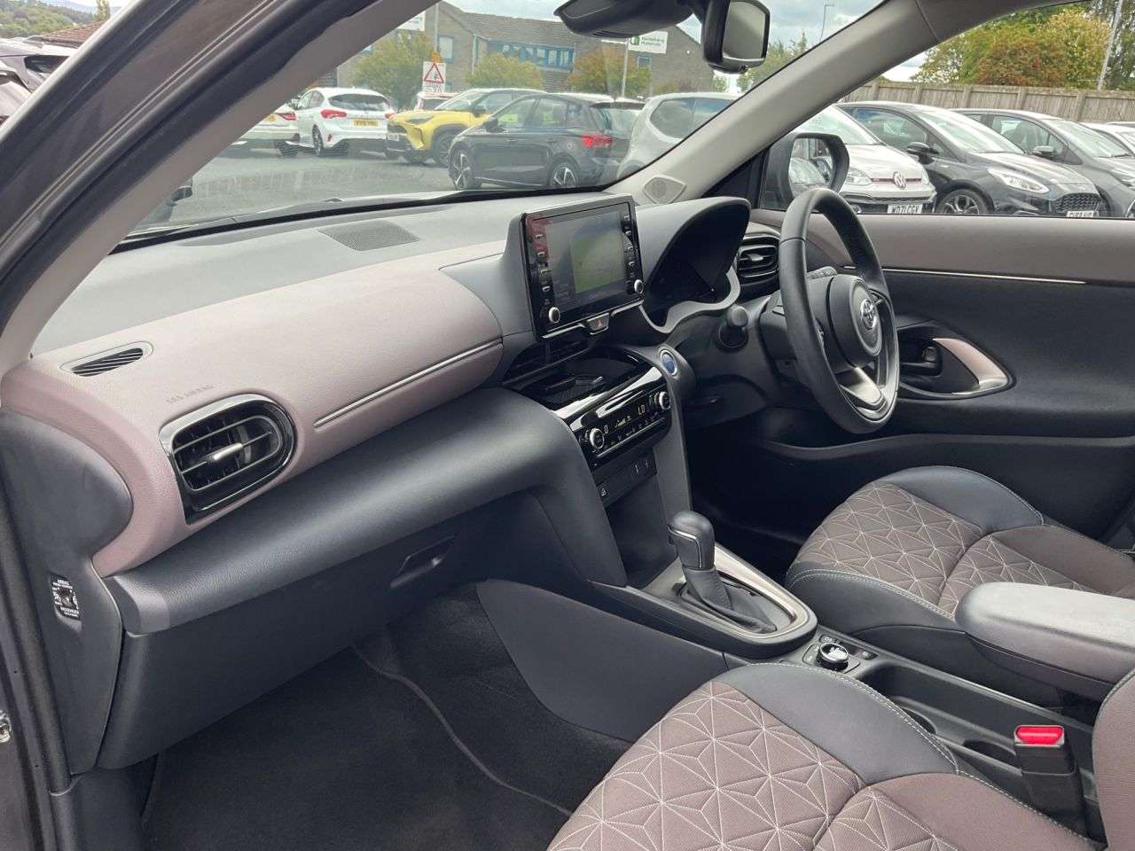 2023 TOYOTA YARIS CROSS 2023 TOYOTA YARIS CROSS