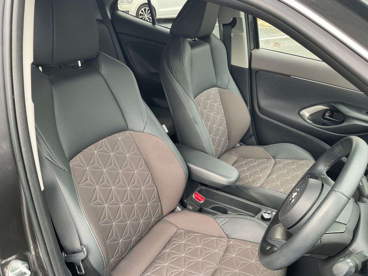 2023 TOYOTA YARIS CROSS 2023 TOYOTA YARIS CROSS